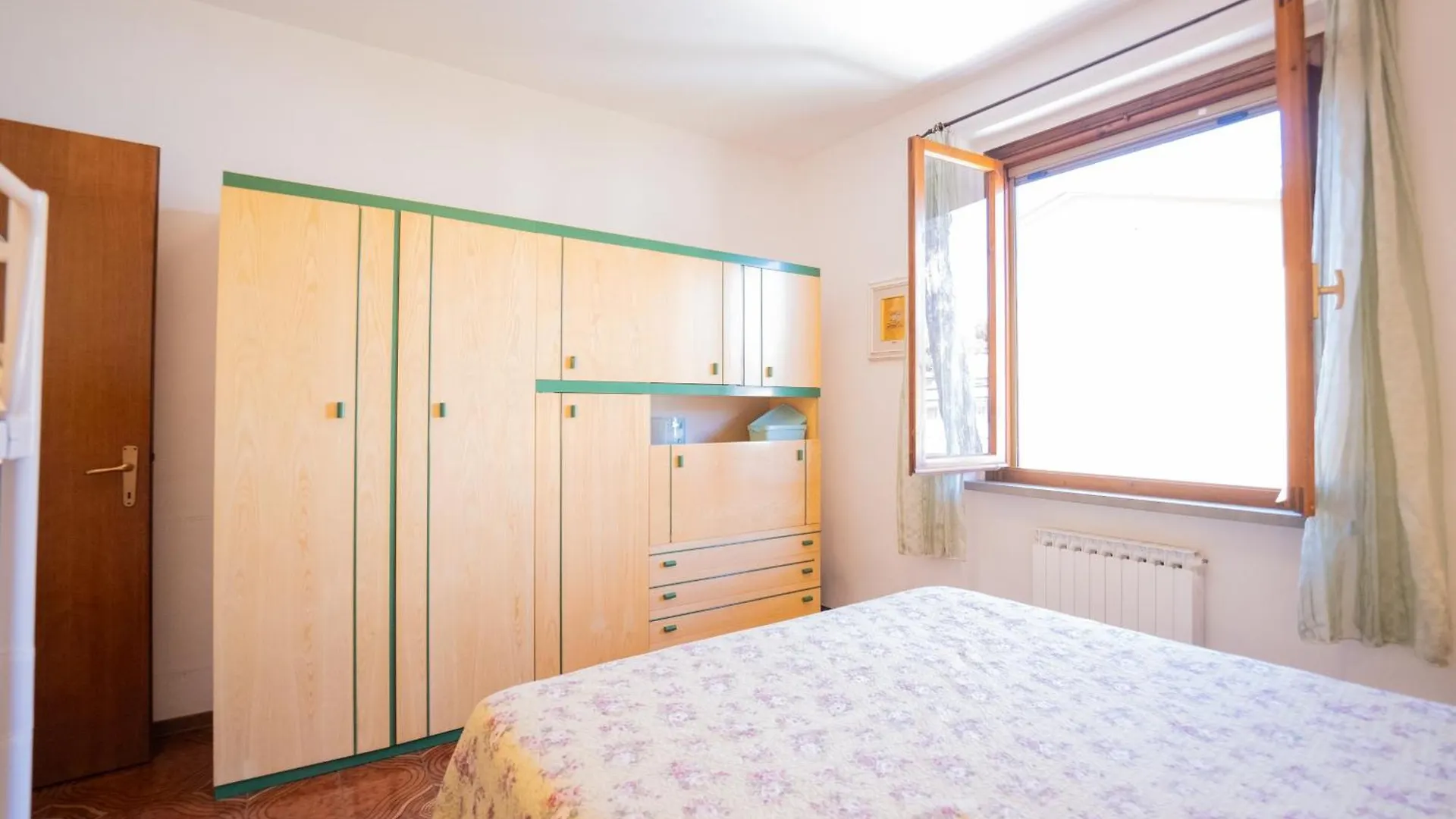 Welcomely - Tirrenia Fronte Mare