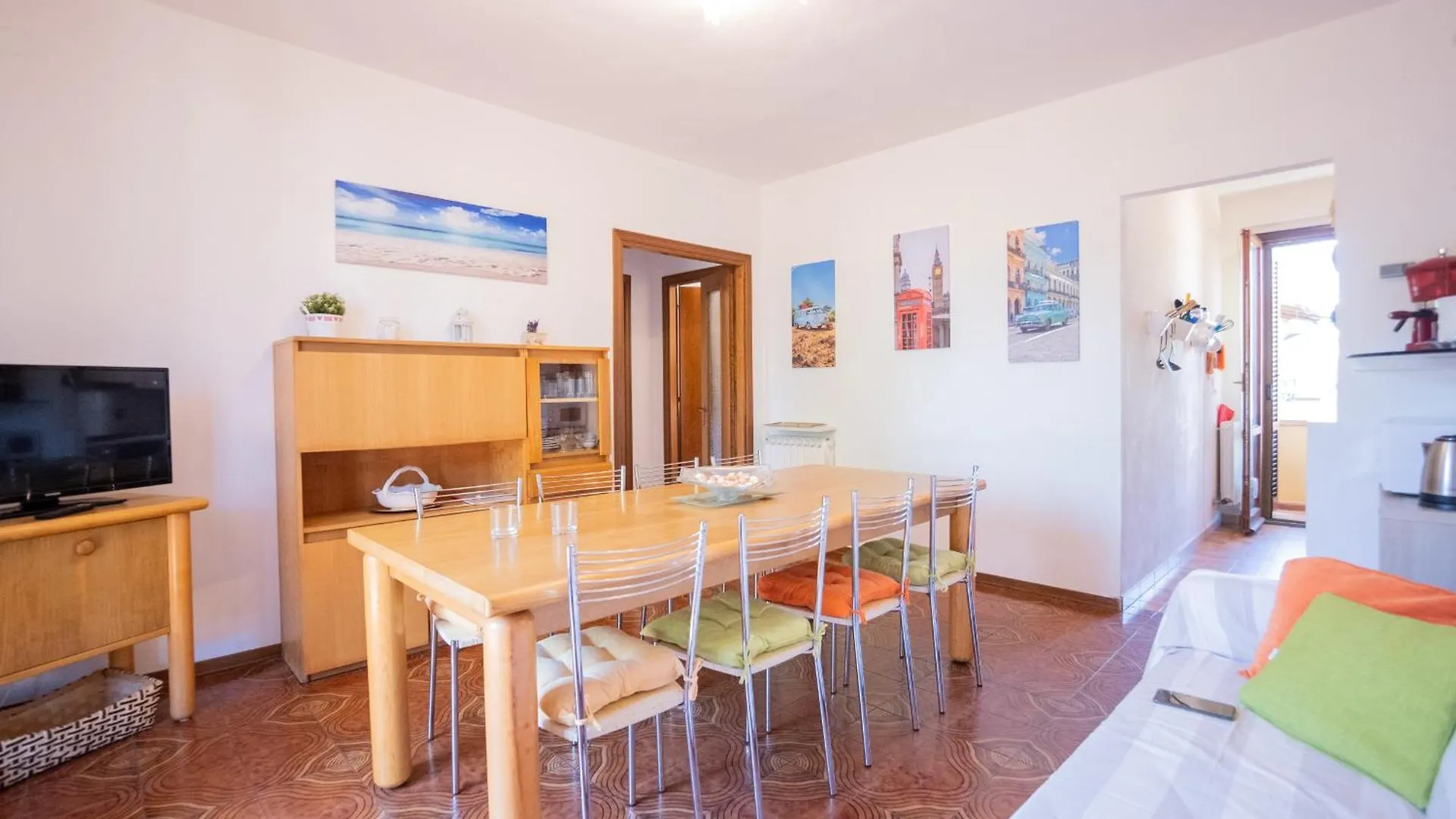 Welcomely - Tirrenia Fronte Mare contacts